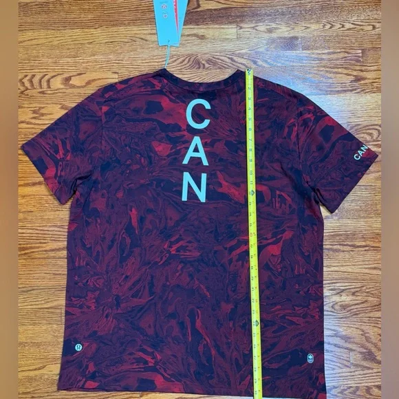 Gorgeous Lululemon Team
Canada Red Camo Olympic 
Shirt !!! - Picture 6 of 6